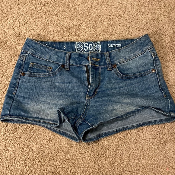 Jean shorts- mid/ low rise - Picture 1 of 2